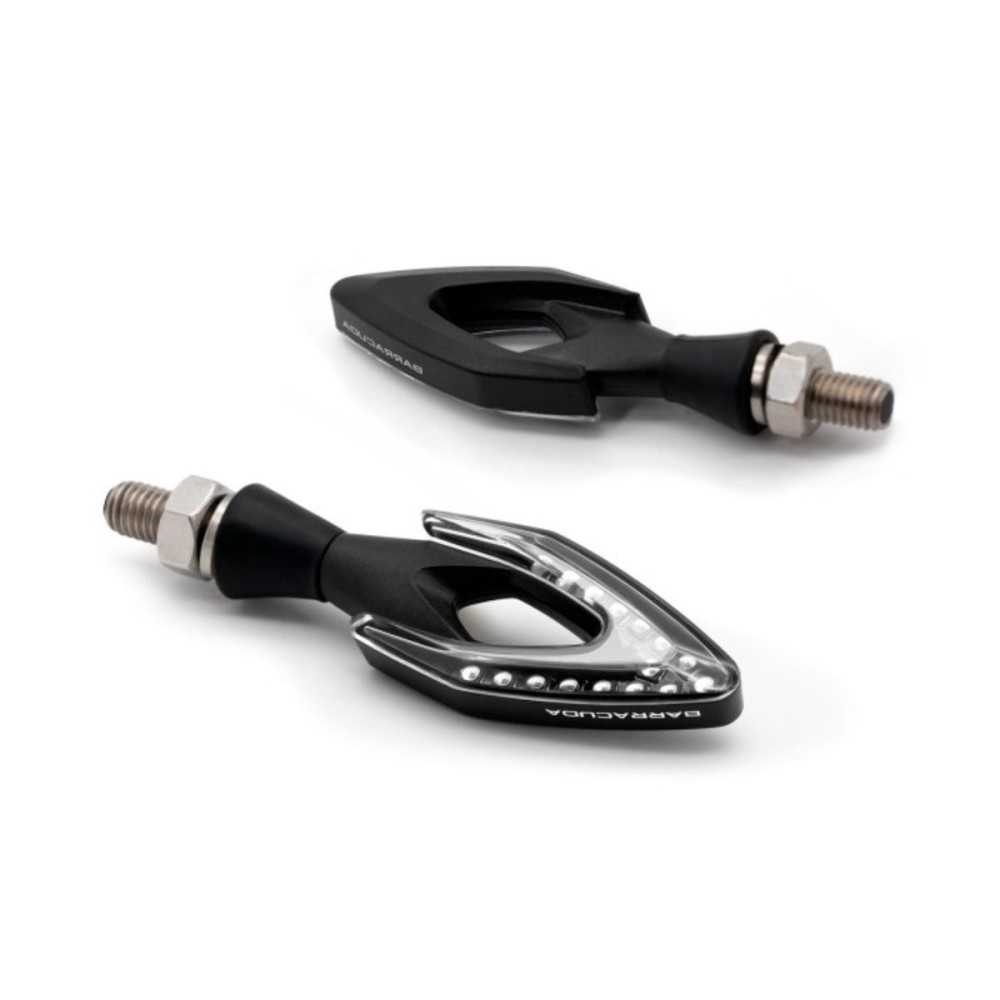 PAR DE INTERMITENTES BARRACUDA LED NEGROS UNIVERSALES PAR DE INTERMITENTES BARRACUDA LED NEGROS UNIVERSALES