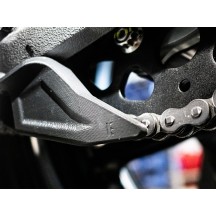 PROTECCIÓN DE LA CADENA EN EVOTECH ADITIVO DUCATI STREETFIGHTER V4 / S 2025