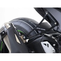 SOPORTE DE SOPORTE DE ESCAPE R&G KAWASAKI ZX10RR 2021