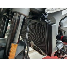 PARRILLA DE RADIADOR CNC RACING NEGRA DUCATI MONSTER 937 2021