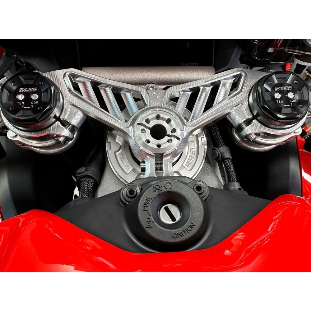PLACA DE DIRECCIÓN SUPERIOR 53 MM MOTOCORSE DUCATI PANIGALE V4 / S 2025 PLACA DE DIRECCIÓN SUPERIOR 53 MM MOTOCORSE DUCATI PANIGALE V4 / S 2025