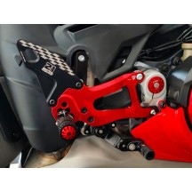 TROY BAYLISS EDITION CNC RACING PLATFORMS AJUSTABLES DUCATI PANIGALE V4 / S 2025