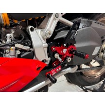 CNC RACING ADJUSTABLE REAR SETS TROY BAYLISS EDITION DUCATI PANIGALE V2 2020-2024