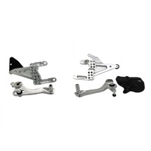 PLATAFORMAS PLATEADAS HACIA ATRÁS RACING SPIDER CAMBIO INVERTIDO DUCATI PANIGALE V4 / S 2025