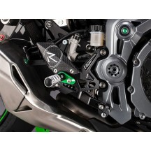 PLATAFORMAS AJUSTABLES R VERSIÓN LIGHTHTECH KAWASAKI Z 900 2017-2025