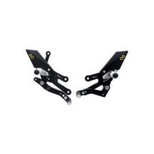 ESTRIBERAS AJUSTABLES VERSIÓN R LIGHTECH YAMAHA R7 2022-2024