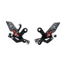 ESTRIBERAS AJUSTABLES VERSIÓN R LIGHTECH YAMAHA XSR 900 GP 2021-2024