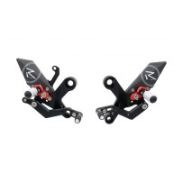 ESTRIBERAS AJUSTABLES VERSIÓN R LIGHTECH YAMAHA XSR 900 GP 2021-2024