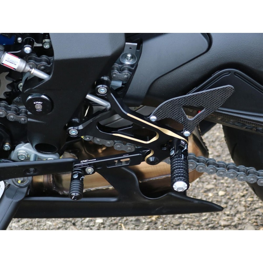 ESTRIBERAS RACING CNC AJUSTABLES NEGRO/ROJO MV AGUSTA F3 800 / R / RC / RR / ROSSO 2017-2023 ESTRIBERAS RACING CNC AJUSTABLES NEGRO/ROJO MV AGUSTA F3 800 / R / RC / RR / ROSSO 2017-2023