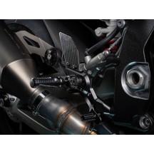 copy of ESTRIBERAS TRASERAS DE ALUMINIO GILLES TOOLING BMW S 1000 R 2021-2024