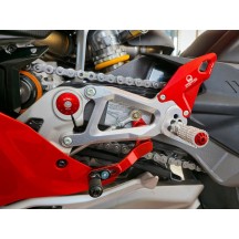 PLATAFORMAS DE CARRERAS CNC DE EDICIÓN LIMITADA PRAMAC AJUSTABLE DUCATI PANIGALE V4 / S 2025