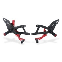 PLATAFORMAS DE CARRERAS CNC AJUSTABLES DUCATI PANIGALE V4 / S 2025