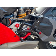 PLATAFORMAS DE CARRERAS CNC AJUSTABLES DUCATI PANIGALE V4 / S 2025