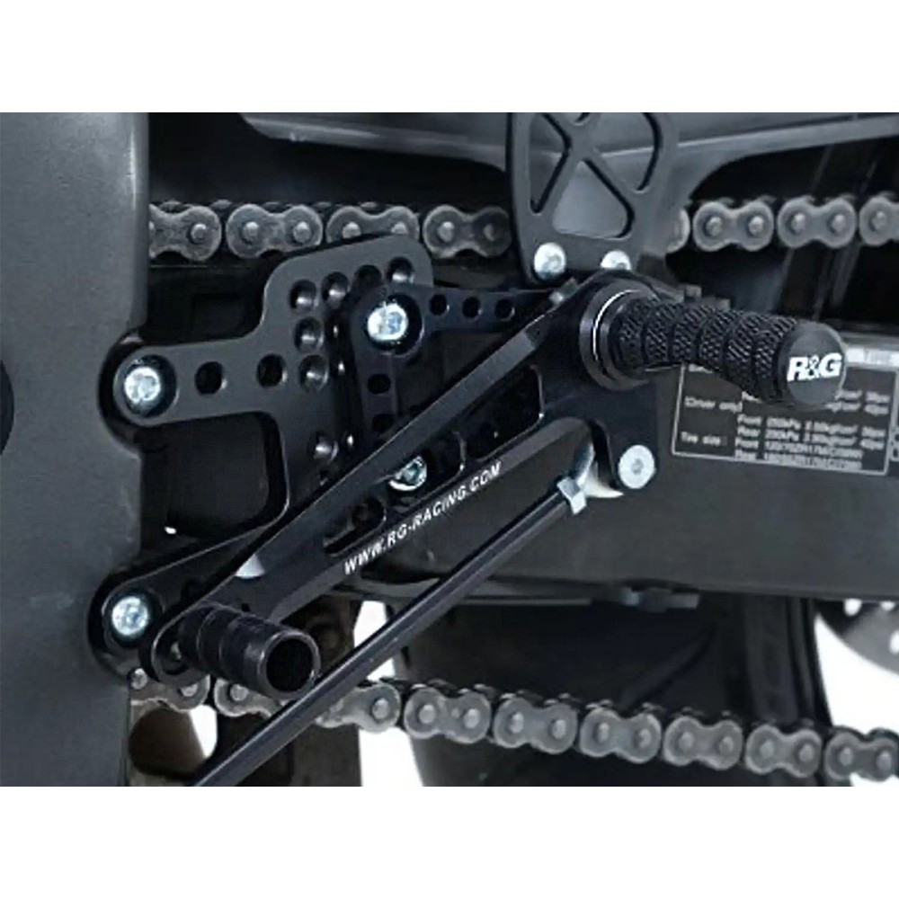 ESTRIBERAS TRASERAS AJUSTABLES R&G  HONDA CBR 600 RR 2003-2014