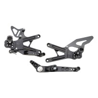 ESTRIBERAS TRASERAS CAJA DE CAMBIOS NORMAL / ARAÑA INVERSA YAMAHA R1 2015-2024