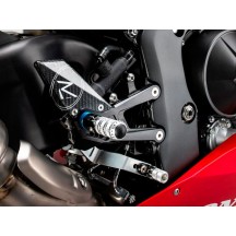PLATAFORMAS AJUSTABLES R VERSIÓN LIGHTECH HONDA CBR 1000 RR-R / SP 2020-2025