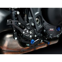 ESTRIBERAS TRASERAS AJUSTABLES BONAMICI RACING YAMAHA MT-09 2021-2024