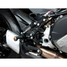 ESTRIBERAS TRASERAS AJUSTABLES BONAMICI RACING DUCATI STREETFIGHTER V2 2022-2024
