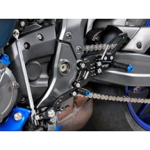 ESTRIBERAS REDUCIDAS BONAMIC RACING AJUSTABLES YAMAHA YZF R7 2021-2024