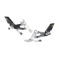 ESTRIBERAS AJUSTABLES CON REPOSAPIES FIJOS LIGHTECH APRILIA RS / TUONO 660 2020-2022