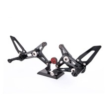 KIT ESTRIBERAS DE REDUCCIÓN AJUSTABLE MOTOCORSE MV AGUSTA SUPERVELOCE 800 2020-2021