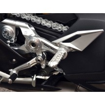 KIT ESTRIBERAS DE REDUCCIÓN AJUSTABLE MOTOCORSE DUCATI PANIGALE V4 / S / R