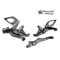 ESTRIBERAS BONAMIC RETARDANTES AJUSTABLES + PROTECTORES DE TALON DE CARBONO BMW S 1000 RR 2015-18