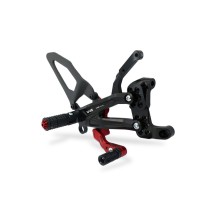 ESTRIBERAS AJUSTABLES CNC RACING CARBONO DUCATI STREETFIGHTER V4 / S 2020-2022