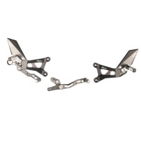 ESTRIBERAS AJUSTABLES CON REPOSAPIES FIJOS LIGHTECH YAMAHA R6 2017-2020