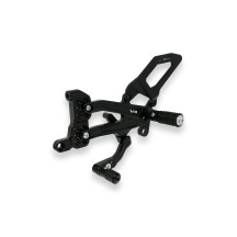 ESTRIBERAS DE CARRERA CNC AJUSTABLES DUCATI PANIGALE V4 / S / R 2018-2024